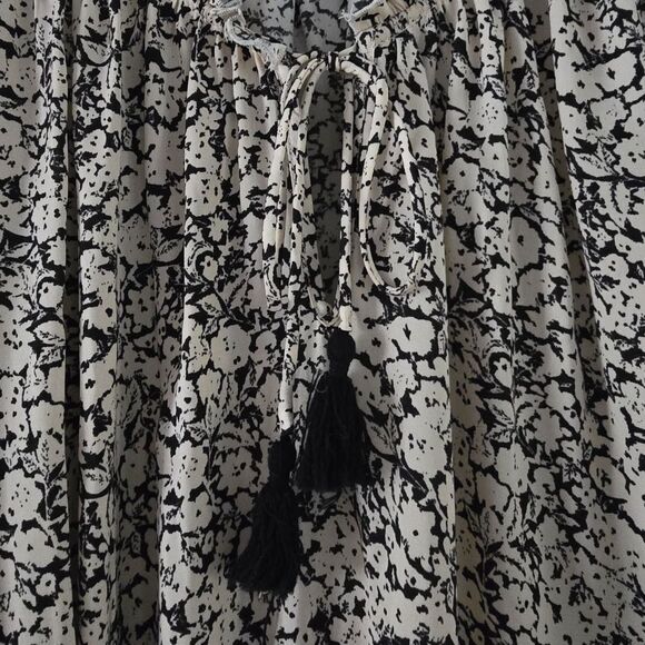 Free People All Tucks Printed Bodysuit in Ivory Combo Size XS - Picture 4 of 7